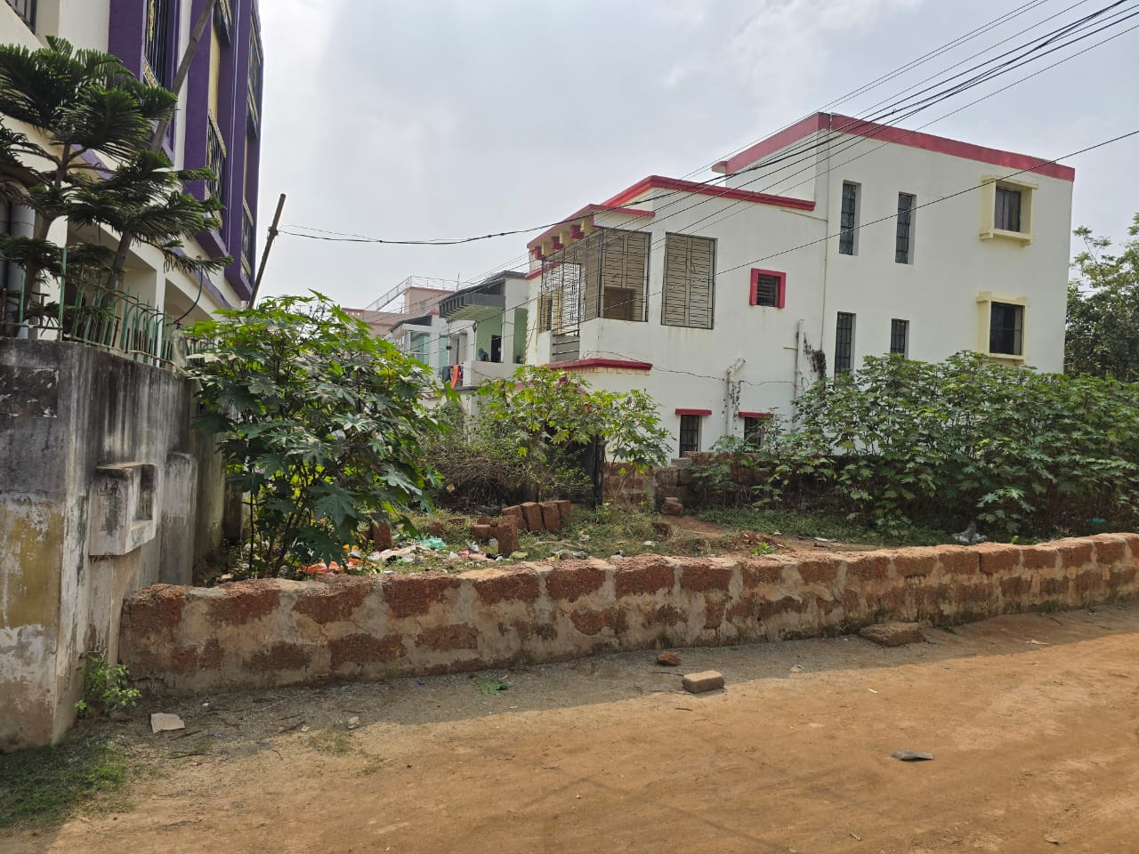 2000 Sqft Land For Sale in Near by ITER