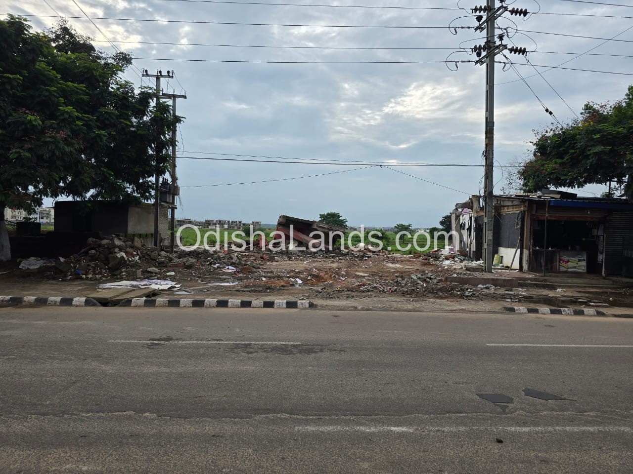 220000 sqft commercial plot for sale in patia