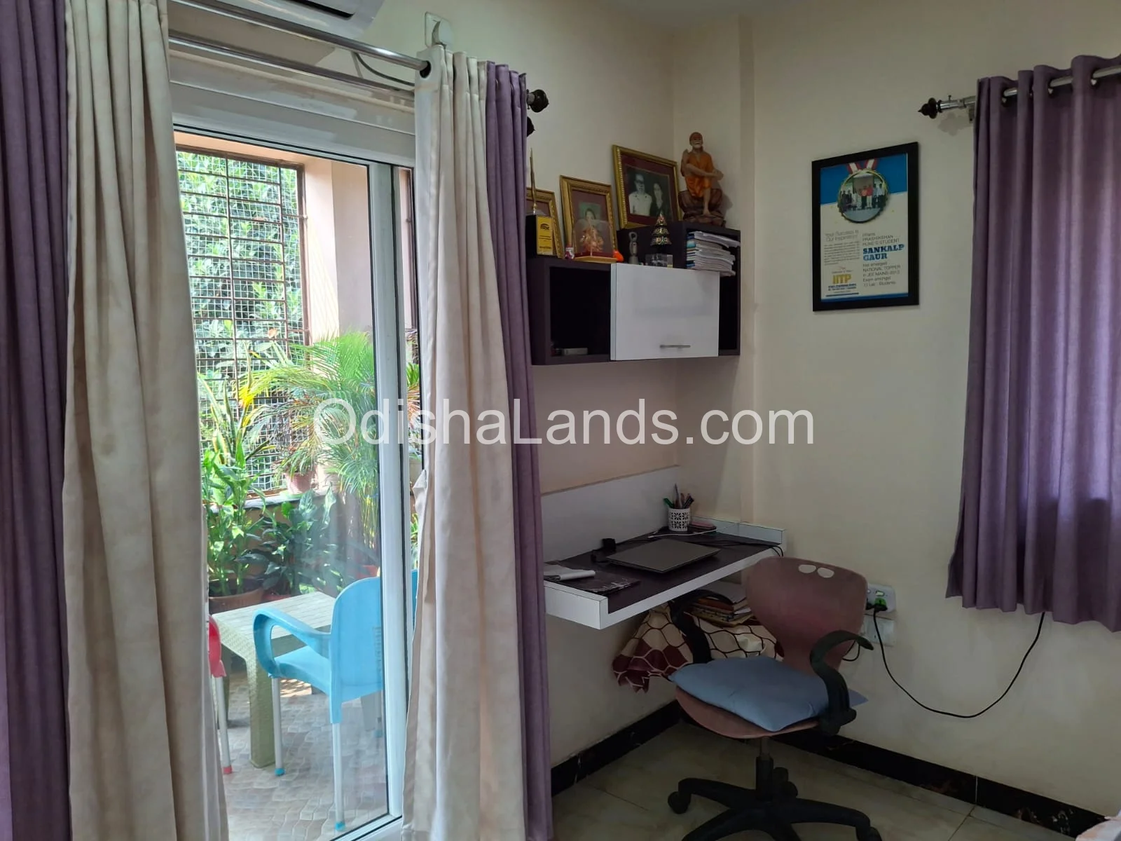 3 bhk sapcious fully furnished apartment for sale in BJB Nagar.
