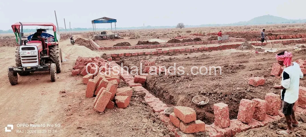 Low cost investment planing plot 