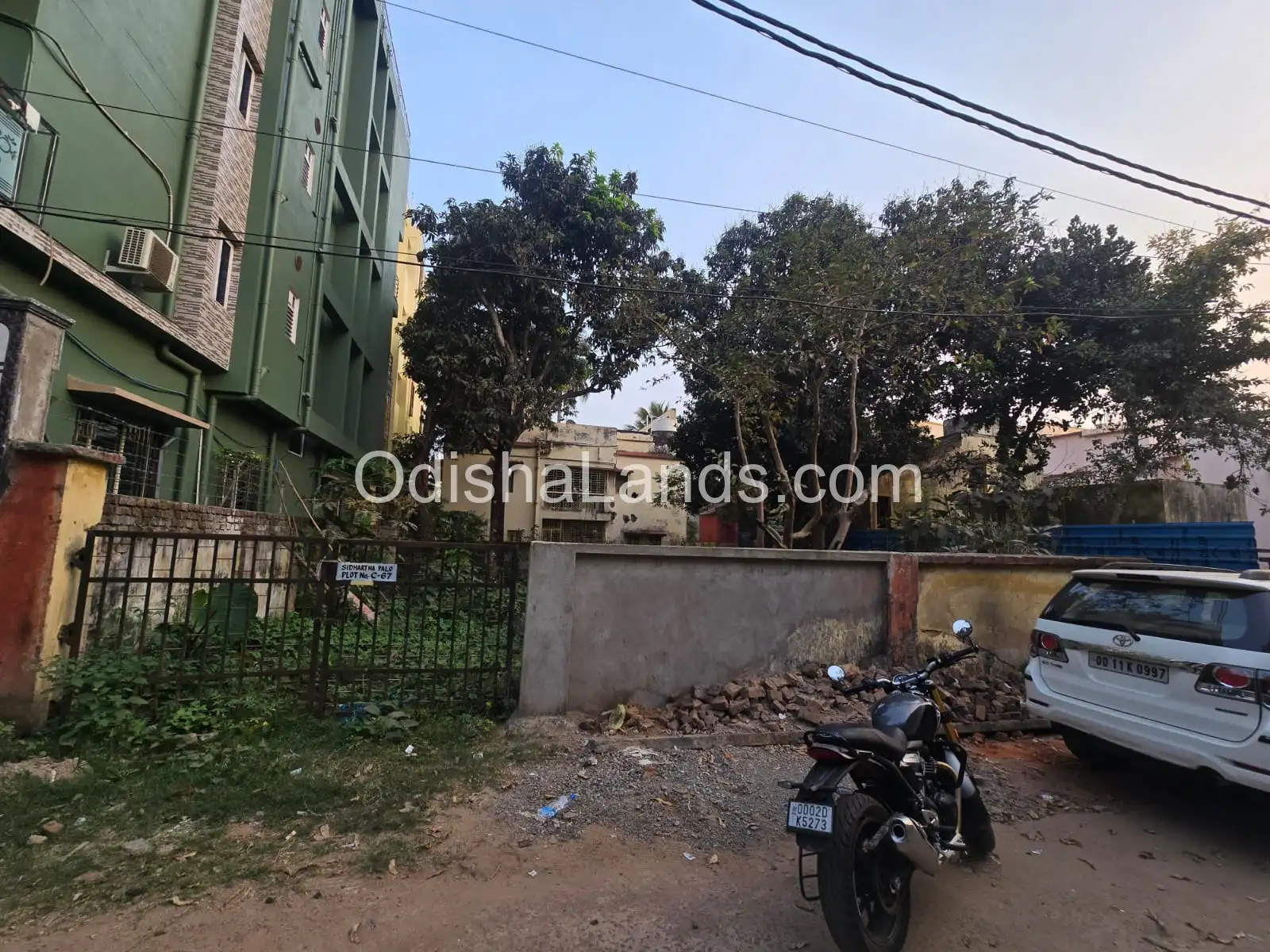 3000 sqft land for sale in Baramunda housing board.