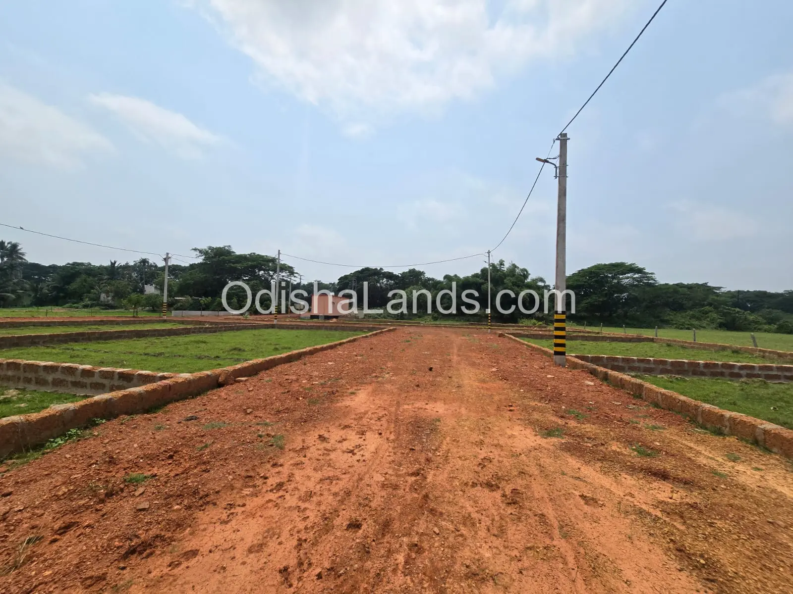 2400 sqft land for sale in Endrapal near Rangabajar.