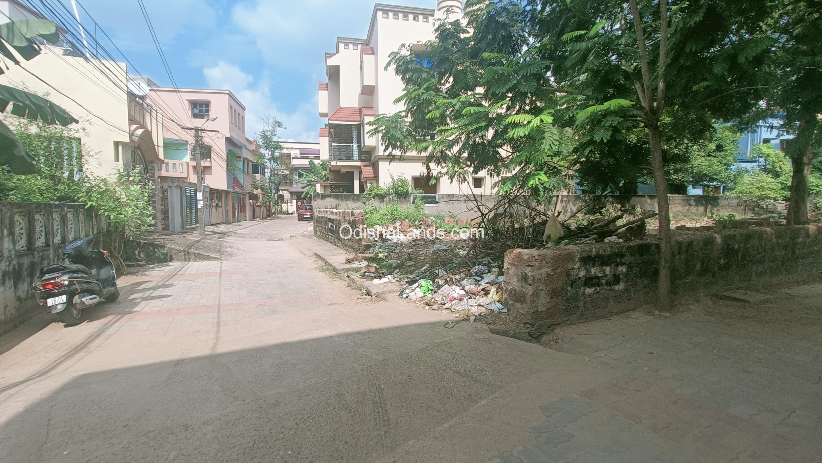 2400 sqft Land sale In Jagamara